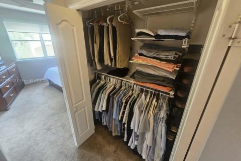 Купить таунхаус в Дорал, Флорида 3 спальни, 173.08м2, № 1957311 - фото 20