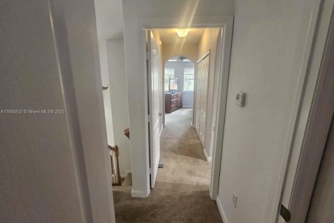 Купить таунхаус в Дорал, Флорида 3 спальни, 173.08м2, № 1957311 - фото 14