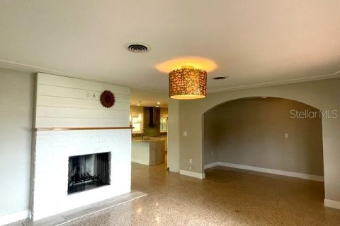 Casa en alquiler en Sarasota, Florida, 3 dormitorios, 148.36 m2 № 2277607 - foto 5