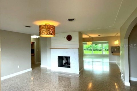 Casa en alquiler en Sarasota, Florida, 3 dormitorios, 148.36 m2 № 2277607 - foto 4