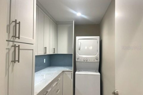 Casa en alquiler en Sarasota, Florida, 3 dormitorios, 148.36 m2 № 2277607 - foto 21