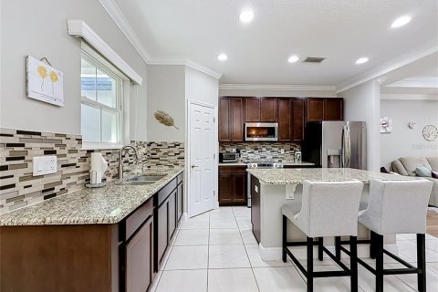 Touwnhouse à vendre à Groveland, Floride: 3 chambres, 170.01 m2 № 2419345 - photo 7