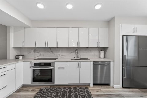 Copropriété à vendre à Longboat Key, Floride: 2 chambres, 135.27 m2 № 2093167 - photo 9