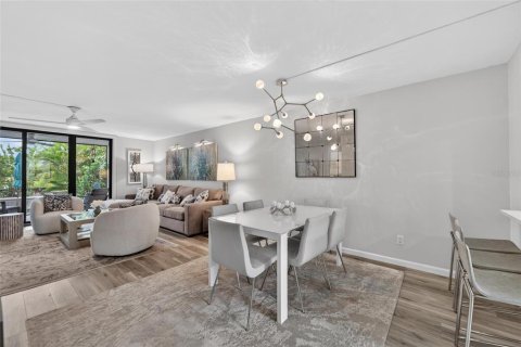 Copropriété à vendre à Longboat Key, Floride: 2 chambres, 135.27 m2 № 2093167 - photo 17