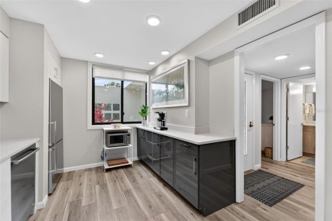 Copropriété à vendre à Longboat Key, Floride: 2 chambres, 135.27 m2 № 2093167 - photo 8