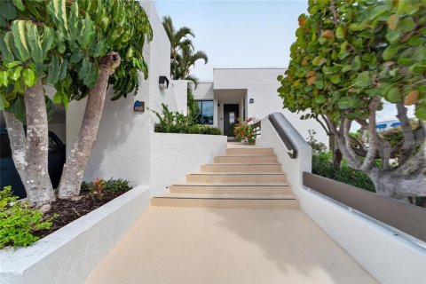 Copropriété à vendre à Longboat Key, Floride: 2 chambres, 135.27 m2 № 2093167 - photo 2