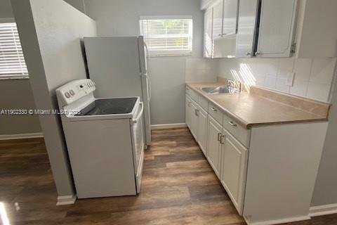 Apartment in Hollywood, Florida 1 bedroom № 1953767 - photo 6