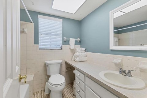 House in Venice, Florida 3 bedrooms, 157 sq.m. № 1659541 - photo 29