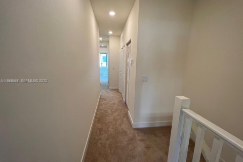 Adosado en alquiler en Doral, Florida, 3 dormitorios, 132.29 m2 № 2054731 - foto 14
