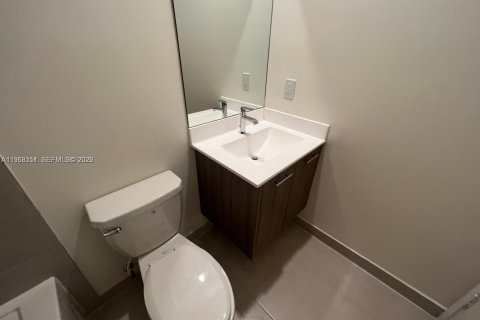 Adosado en alquiler en Doral, Florida, 3 dormitorios, 132.29 m2 № 2054731 - foto 12