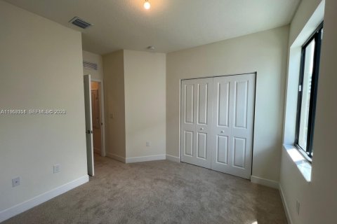 Adosado en alquiler en Doral, Florida, 3 dormitorios, 132.29 m2 № 2054731 - foto 6