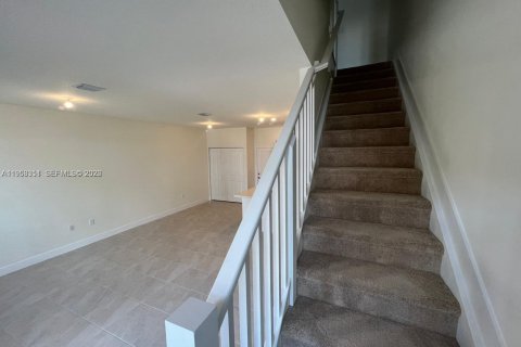 Adosado en alquiler en Doral, Florida, 3 dormitorios, 132.29 m2 № 2054731 - foto 13