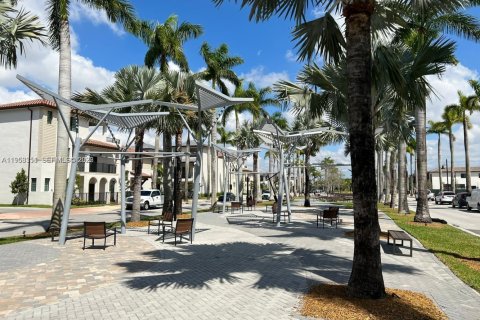 Adosado en alquiler en Doral, Florida, 3 dormitorios, 132.29 m2 № 2054731 - foto 3