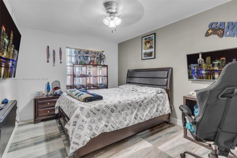 Villa ou maison à vendre à Homestead, Floride: 3 chambres, 164.62 m2 № 1965819 - photo 16