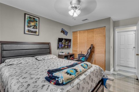 Villa ou maison à vendre à Homestead, Floride: 3 chambres, 164.62 m2 № 1965819 - photo 18