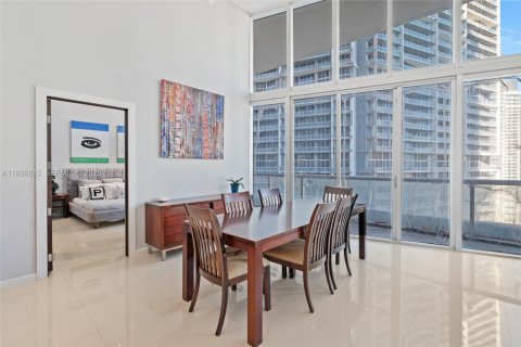 Copropriété à vendre à Miami, Floride: 2 chambres, 139.35 m2 № 1998415 - photo 15