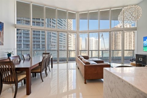 Copropriété à vendre à Miami, Floride: 2 chambres, 139.35 m2 № 1998415 - photo 4