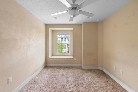 Townhouse in Winter Springs, Florida 3 bedrooms, 133.31 sq.m. № 1578234 - photo 21