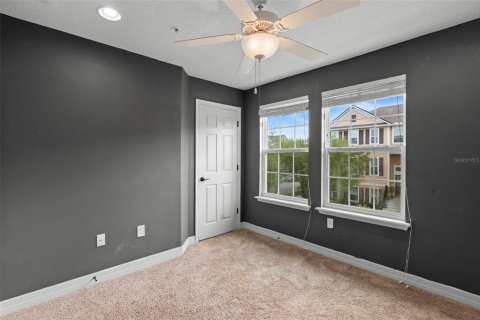 Townhouse in Winter Springs, Florida 3 bedrooms, 133.31 sq.m. № 1578234 - photo 17