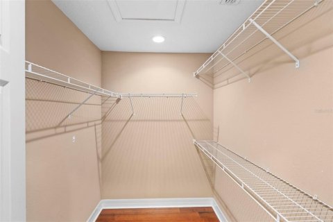 Townhouse in Winter Springs, Florida 3 bedrooms, 133.31 sq.m. № 1578234 - photo 16