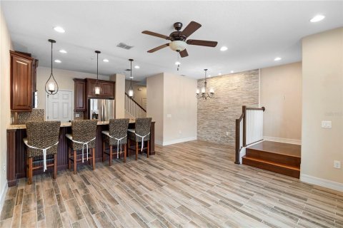 Townhouse in Winter Springs, Florida 3 bedrooms, 133.31 sq.m. № 1578234 - photo 8