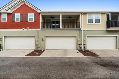 Townhouse in Winter Springs, Florida 3 bedrooms, 133.31 sq.m. № 1578234 - photo 24