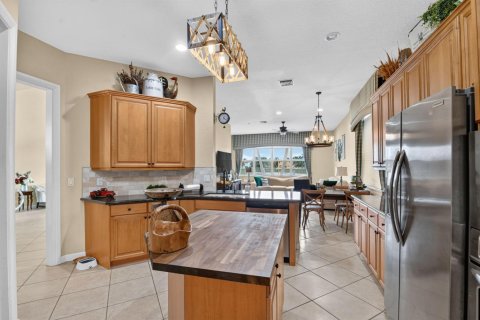 Villa ou maison à vendre à Lake Worth, Floride: 5 chambres, 301.19 m2 № 2399777 - photo 10