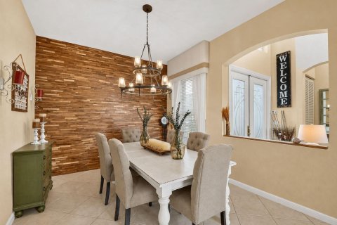 Villa ou maison à vendre à Lake Worth, Floride: 5 chambres, 301.19 m2 № 2399777 - photo 7