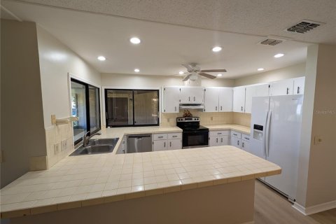 Villa ou maison à louer à Lecanto, Floride: 3 chambres, 161.84 m2 № 2427283 - photo 11