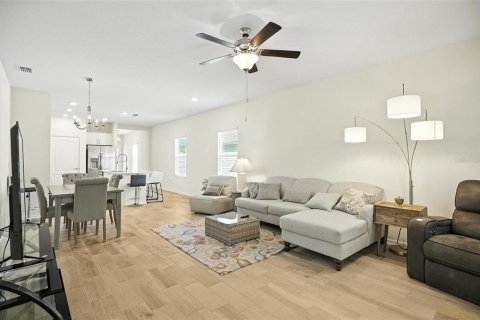Villa ou maison à vendre à Bunnell, Floride: 3 chambres, 152.92 m2 № 1899529 - photo 4