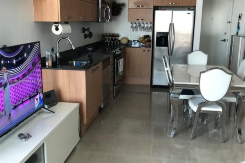 Купить кондоминиум в Майами, Флорида 1 спальня, 65.4м2, № 1955568 - фото 8