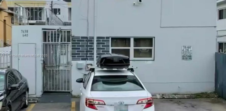 Studio à Miami, Floride № 2036996