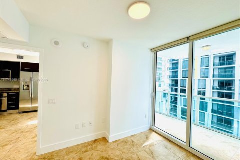 Купить кондоминиум в Майами, Флорида 2 спальни, 130.25м2, № 1966718 - фото 4