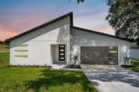 Villa ou maison à Davenport, Floride 4 chambres, 197.32 m2 № 2101568