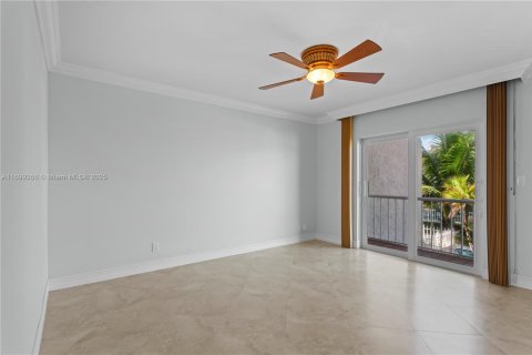 Adosado en alquiler en Hillsboro Beach, Florida, 2 dormitorios, 224.82 m2 № 1959441 - foto 20