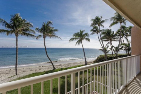 Adosado en alquiler en Hillsboro Beach, Florida, 2 dormitorios, 224.82 m2 № 1959441 - foto 17
