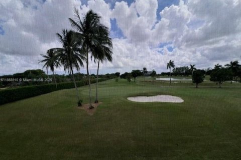 Condominio en venta en Pembroke Pines, Florida, 1 dormitorio, 74.32 m2 № 1979367 - foto 17