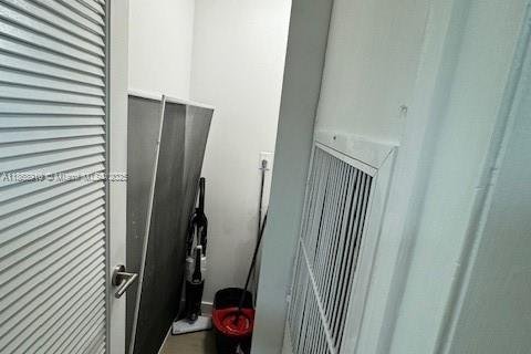 Condominio en venta en Pembroke Pines, Florida, 1 dormitorio, 74.32 m2 № 1979367 - foto 22