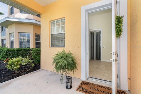 Copropriété à vendre à Punta Gorda, Floride: 3 chambres, 238.94 m2 № 1873250 - photo 4