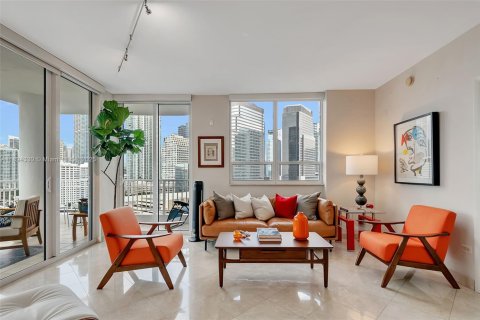 Condo in Miami, Florida, 2 bedrooms  № 1946108 - photo 9