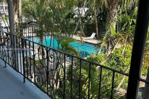 Copropriété à louer à Miami, Floride: 33.44 m2 № 2048219 - photo 2