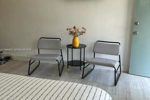 Copropriété à louer à Miami, Floride: 33.44 m2 № 2048219 - photo 8