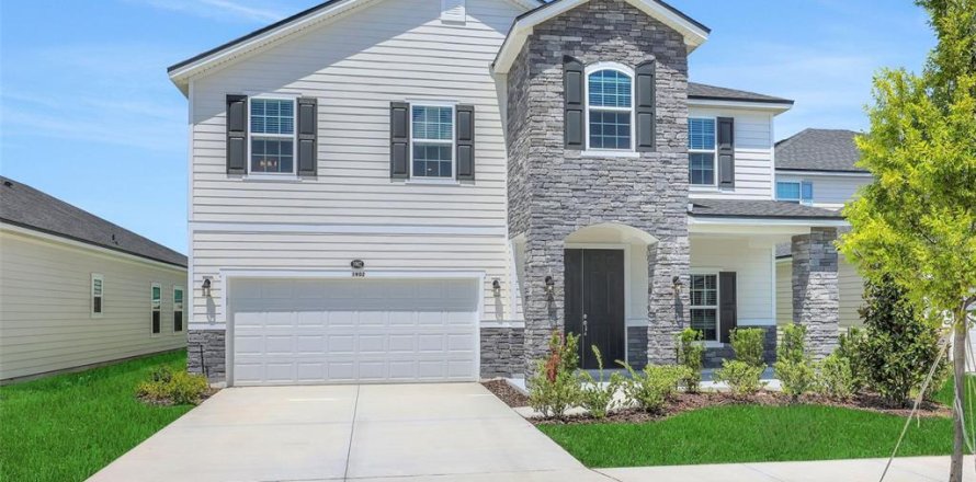 House in Green Cove Springs, Florida 5 bedrooms, 326.83 sq.m. № 2227628