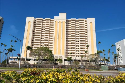 Copropriété à vendre à Clearwater, Floride: 2 chambres, 101.64 m2 № 1554049 - photo 2