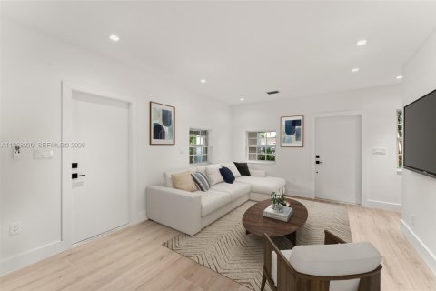 House in North Miami Beach, Florida 3 bedrooms, 106.28 sq.m. № 2030057 - photo 20