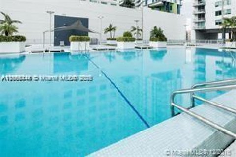 Condo in Miami, Florida, 1 bedroom  № 1978206 - photo 11