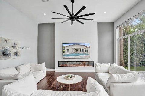 Снять в аренду виллу или дом в Уэстон, Флорида 5 спален, 319.31м2, № 2006380 - фото 9