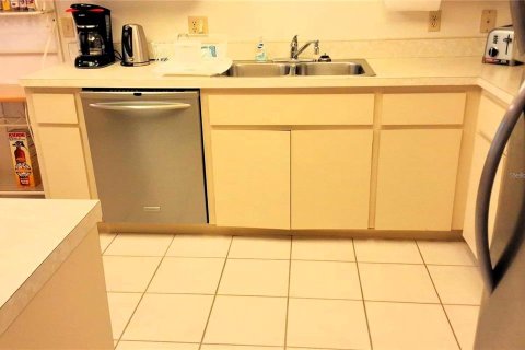 Condominio en venta en Bradenton, Florida, 2 dormitorios, 122.07 m2 № 2212839 - foto 12