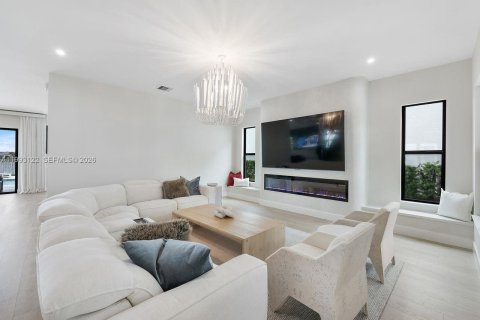 Villa ou maison à vendre à Palm Beach Gardens, Floride: 5 chambres, 393.72 m2 № 2064648 - photo 7