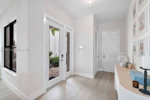 Villa ou maison à vendre à Palm Beach Gardens, Floride: 5 chambres, 393.72 m2 № 2064648 - photo 9